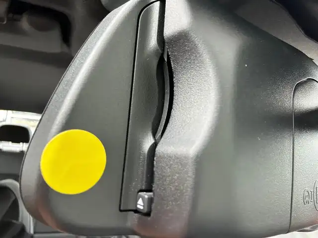 ＢＭＷ ３２０ｄ 石川県 2019(令1)年 3.9万km 白 ４WD/純正ナビ/（BT／AM／FM）/バックカメラ/ステアリングスイッチ/本革シート（黒）/シートヒーター（運転席＋助手席）/パワーシート（運転席＋助手席）/パワーバックドア/ワイヤレスチャージ（置くだけ充電）/クルーズコントロール/LEDヘッドライト/オートマチックハイビーム/ドライブレコーダー（前席）/ETC