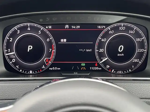 フォルクスワーゲン ゴルフ ＧＴＩ パフォーマンス 東京都 2019(令1)年 1.2万km グレー 純正ナビ/フルセグTV/Bluetooth接続/バックモニター/アダプティブクルーズコントロール/レーンキープアシスト/衝突被害軽減ブレーキ/ブラインドスポットモニター/ETC2.0/ステアリングスイッチ/スマートキー/プッシュスタート