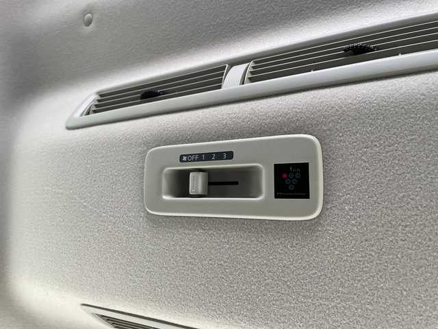 日産 ルークス ハイウェイスター X 愛知県 2021(令3)年 4.4万km スパークリングレッドM 純正9型ナビ/全方位カメラ/両側パワースライドドア/バックカメラ/ハンズフリースライドドア/コーナーセンサー/純正アルミホイール/LEDヘッドライト/ドライブレコーダー/衝突軽減システム/フルセグ/CD DVD/Bluetooth/ステアリングスイッチ/スマートキー/プッシュスタート