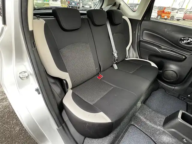 日産 ノート e－パワー B FOUR 道央・札幌 2020(令2)年 4.1万km ブリリアントシルバー ４WD/ワンオーナー/社外オーディオ/AM/FM/CD/衝突被害軽減ブレーキ/横滑り防止装置/レーンキープアシスト/クリアランスソナー/バックカメラ/サイドカメラ/フロントカメラ/全方位カメラ/アラウンドビューモニター/ETC/アイドリングストップ/DRIVEMODE/デジタルインナーミラー/プッシュスタート/スマートキー/ハロゲンヘッドライト/オートライト/フォグランプ/ヘッドライトレベライザー/電動格納ミラー/ウィンカーミラー/社外フロアマット/スペアキー