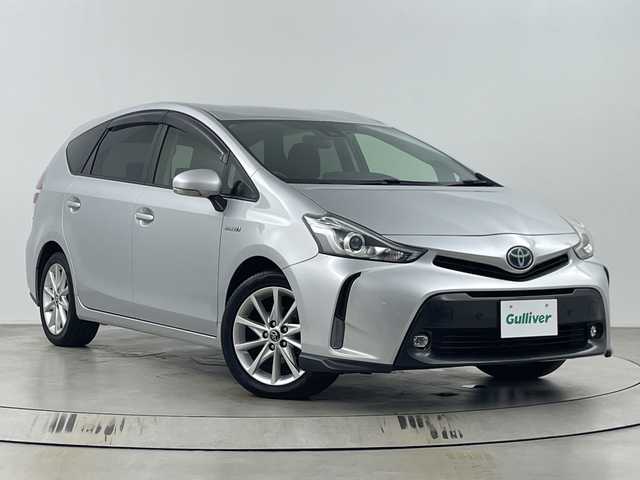 トヨタ プリウス α S ツーリングセレクション 埼玉県 2018(平30)年 4.7万km シルバーM 純正ナビ　/　（TV/BT/FM/AM/SD)/バックカメラ　/前方ドライブレコーダー　/ビルトインＥＴＣ　/クルーズコントロール　/レーンキープアシスト　/オートマチックハイビーム　/先行車発進お知らせ機能　/革巻きハンドル　/純正フロアマット　/純正アルミホイール