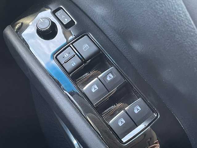 トヨタ ヴェルファイア Z Gエディション 茨城県 2016(平28)年 9万km スパークリングブラックパールクリスタルシャイン 純正ナビ/-BT/AM/FM/CD/TV　/両側パワースライドドア　/フリップダウンモニター　/バックカメラ　/モデリスタエアロ　/ＬＥＤライト　/メモリー付パワーシート　/ハーフレザーシート　/ドライブレコーダー　/ＥＴＣ　/クルーズコントロール