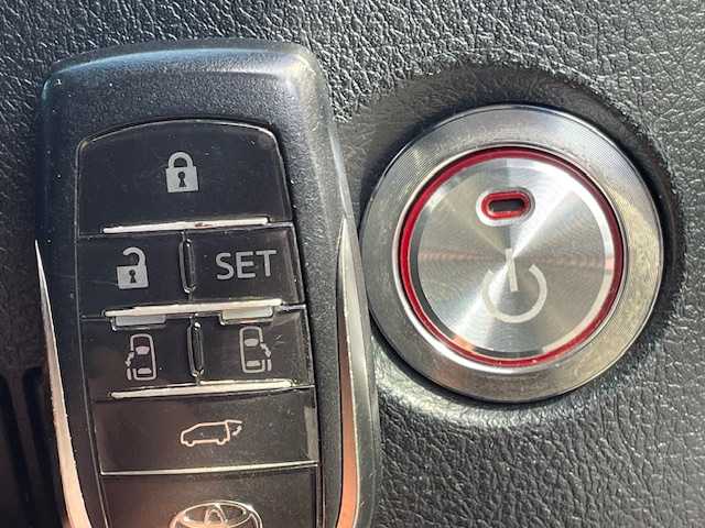 トヨタ ヴェルファイア Z Gエディション 茨城県 2016(平28)年 9万km スパークリングブラックパールクリスタルシャイン 純正ナビ/-BT/AM/FM/CD/TV　/両側パワースライドドア　/フリップダウンモニター　/バックカメラ　/モデリスタエアロ　/ＬＥＤライト　/メモリー付パワーシート　/ハーフレザーシート　/ドライブレコーダー　/ＥＴＣ　/クルーズコントロール