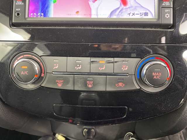 日産 エクストレイル 20S Vセレクション 道央・札幌 2021(令3)年 10.4万km ブリリアントホワイトパール ・４WD//・インテリジェントエマージェンシーブレーキ/・純正SDナビ/・CD/SD/BT/フルセグTV/・バックカメラ/・全席シートヒーター/・オートライト/LEDライト/・前方ドライブレコーダー/・ダウンヒルアシストコントロール/・純正エンジンスターター/・スペアキー１本/・冬タイヤアルミ付き積込/・ビルドインETC