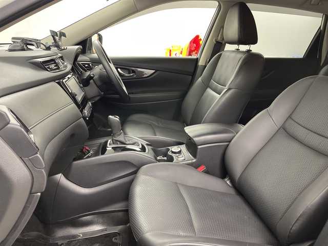 日産 エクストレイル 20S Vセレクション 道央・札幌 2021(令3)年 10.4万km ブリリアントホワイトパール ・４WD//・インテリジェントエマージェンシーブレーキ/・純正SDナビ/・CD/SD/BT/フルセグTV/・バックカメラ/・全席シートヒーター/・オートライト/LEDライト/・前方ドライブレコーダー/・ダウンヒルアシストコントロール/・純正エンジンスターター/・スペアキー１本/・冬タイヤアルミ付き積込/・ビルドインETC