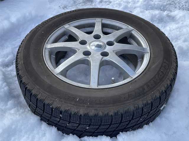 トヨタ ヴォクシー V 道北・旭川 2014(平26)年 6.6万km ブラック /4WD//禁煙車//社外ナビ//フルセグ/SD/DVD/CD/AUX//バックカメラ//クルーズコントロール//片側パワースライドドア//オートライト//LEDヘッドライト//フォグランプ//オートエアコン//オートマチックハイビーム//前後ドライブレコーダー//純正フロアマット//ドアバイザー//ドアミラーウィンカー//オートリトラミラー//ビルトインETC//社外AW冬タイヤ積み込み//リアサンシェード//革巻きステアリング//ステアリングスイッチ//横滑り防止//アイドリングストップ//保証書