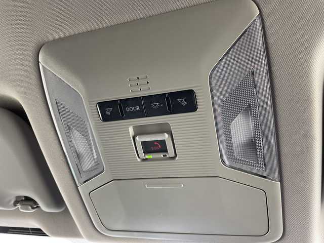 トヨタ ＲＡＶ４ HV アドベンチャー オフロードPKGⅡ 千葉県 2024(令6)年 2.5万km 緑Ⅱ GORIGORIブラック塗装/ルーフレール/ワンオーナー/トヨタセーフティセンス/プリクラッシュセーフティ/レーントレーシングアシスト/レーンディパーチャーアラート/ロードサインアシスト/レーダークルーズコントロール/オートマチックハイビーム/先行車発進アラーム/ブラインドスポットモニター/リアクロストラフィックアラート/10.5型純正ディスプレイオーディオ/　ナビ/フルセグTV/Bluetooth/AM/FM/パノラミックビューモニター/ビルトインETC/ミラー一体型ドライブレコーダー/純正マットブラック18インチAW/専用ブラック合皮シート/シートヒーター/エアーシート/運転席パワーシート/シートメモリ/オートライト/LEDヘッドライト/フォグランプ/電子パーキング/オートブレーキホールド/スマートキー/プッシュスタート