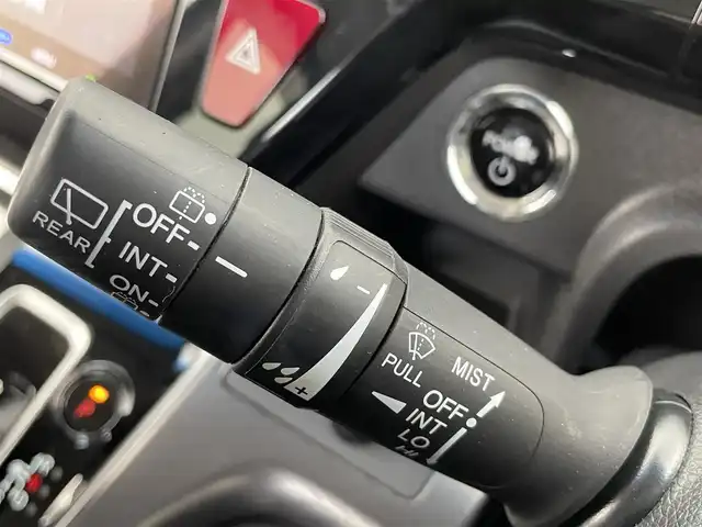 ホンダ ステップワゴン スパーダ eHEV G ホンダS 大分県 2020(令2)年 6.9万km プレミアムスパークルブラックパール 純正9インチナビ/CD/DVD/BT/フルセグTV/スマートキー/両側パワースライド/バックカメラ/電子パーキング/ホンダセンシング/・衝突軽減ブレーキ/・レーンキープアシスト/・レーダークルーズコントロール/オートホールド/オートライト/ステアリングスイッチ/ETC2.0/ドライブレコーダー