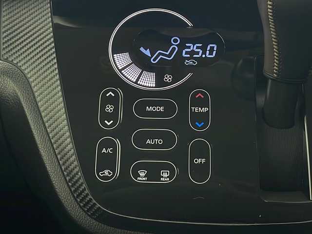 日産 デイズ ルークス ハイウェイスター Gターボ 秋田県 2018(平30)年 6.5万km レモンライム/エアグレー 4WD/エマージェンシーブレーキ　/純正SDナビ　/　　CD/DVD/BT/フルセグTV/アラウンドビューモニター　/両側パワースライドドア　/クルーズコントロール　/LEDオートライト　/ハーフレザーシート　/運転席シートヒーター　/純正15インチアルミホイール　/オートマチックハイビーム/アイドリングストップ/スマートキー/ETC