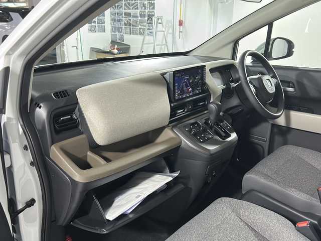 ホンダ フリード AIR 福岡県 2025(令7)年 0.1万km未満 パール ・フルセグTV/・Bカメラ/・AppleCarPlay/・ACC/・androidオート/・ブレーキホールド/・オートマチックハイビーム/・両側パワースライドドア/・Bluetooth/・純正ナビ/・ホンダセンシング