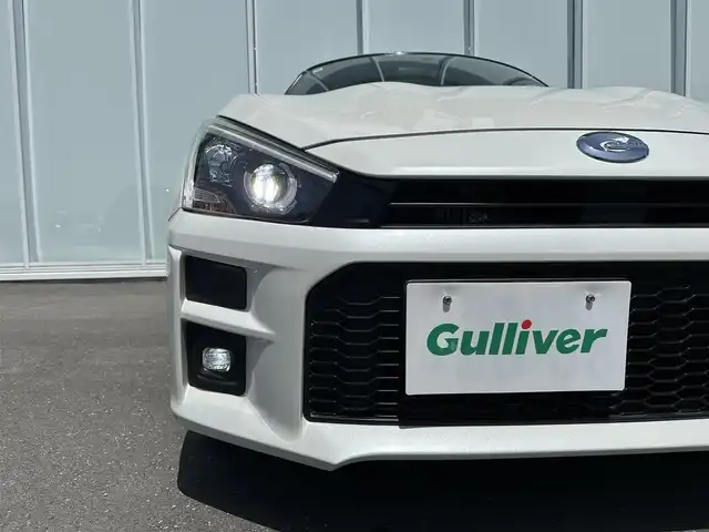 ダイハツ コペン GRスポーツ 神奈川県 2020(令2)年 4万km パールホワイトⅢ ・純正ナビ　/・バックカメラ　/・ＨＫＳマフラー　/・Ｂｌｕｅｔｏｏｔｈ　/・DVD　ＣＤ　/・フルセグＴＶ　/・ＥＴＣ　/・純正ドライブレコーダー（DRK-H69G）/・ＢＢＳアルミホイール　/・ＧＲフロアマット　/・専用レカロシート（スエード調）/・シートヒーター（運転席・助手席）/・ＬＥＤヘッドライト/・フォグランプ/・スマートキー/・プッシュスタート/・電動開閉式ルーフ/・パドルシフト