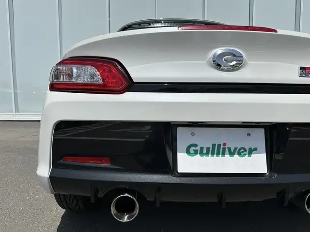 ダイハツ コペン GRスポーツ 神奈川県 2020(令2)年 4万km パールホワイトⅢ ・純正ナビ　/・バックカメラ　/・ＨＫＳマフラー　/・Ｂｌｕｅｔｏｏｔｈ　/・DVD　ＣＤ　/・フルセグＴＶ　/・ＥＴＣ　/・純正ドライブレコーダー（DRK-H69G）/・ＢＢＳアルミホイール　/・ＧＲフロアマット　/・専用レカロシート（スエード調）/・シートヒーター（運転席・助手席）/・ＬＥＤヘッドライト/・フォグランプ/・スマートキー/・プッシュスタート/・電動開閉式ルーフ/・パドルシフト