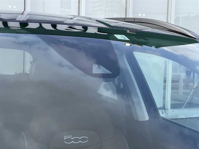 フィアット ５００Ｘ クロス 福岡県 2020(令2)年 2.8万km アバターブルー セーフティドライブアシスト/パーキングセンサー/盗難防止装置/純正DPオーディオ/（BT、FM、AM）/ドライブレコーダー/ETC/パワーシート（D＋N）/純正アルミホイール/純正フロアマット/アイドリングストップ/クルーズコントロール/スマートキー/オートライト