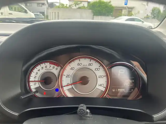 スズキ アルト ターボRS 愛知県 2016(平28)年 5.4万km パールホワイト 4WD&ターボ車/レーダーブレーキサポート/純正メモリーナビTV/DVDビデオ&CD/地デジ　フルセグ/Bluetoothオーディオ/バックカメラ/ビルトインETC/キセノンヘッドライト/オートライト/シートヒーター/パドルシフト/ステアリングスイッチ/ドライブレコーダー/純正アルミホイール/純正フロアマット