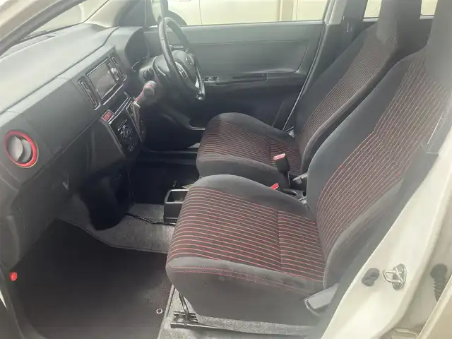 スズキ アルト ターボRS 愛知県 2016(平28)年 5.4万km パールホワイト 4WD&ターボ車/レーダーブレーキサポート/純正メモリーナビTV/DVDビデオ&CD/地デジ　フルセグ/Bluetoothオーディオ/バックカメラ/ビルトインETC/キセノンヘッドライト/オートライト/シートヒーター/パドルシフト/ステアリングスイッチ/ドライブレコーダー/純正アルミホイール/純正フロアマット
