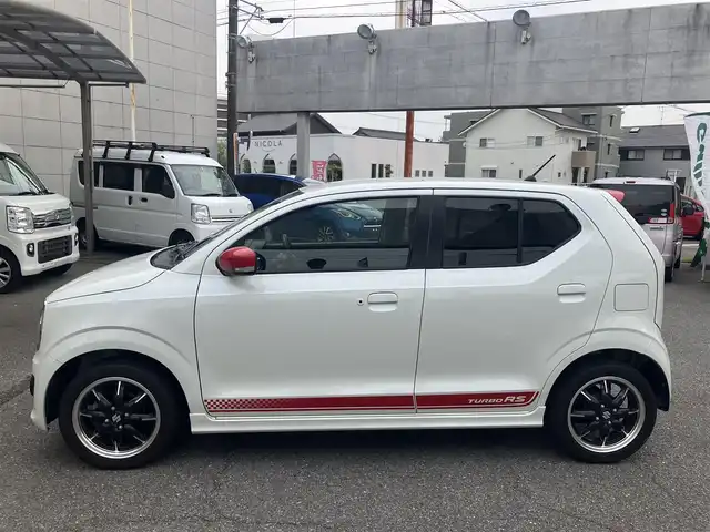 スズキ アルト ターボRS 愛知県 2016(平28)年 5.4万km パールホワイト 4WD&ターボ車/レーダーブレーキサポート/純正メモリーナビTV/DVDビデオ&CD/地デジ　フルセグ/Bluetoothオーディオ/バックカメラ/ビルトインETC/キセノンヘッドライト/オートライト/シートヒーター/パドルシフト/ステアリングスイッチ/ドライブレコーダー/純正アルミホイール/純正フロアマット