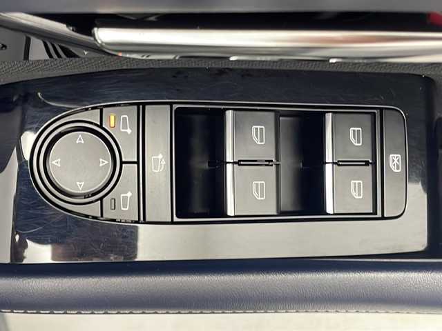マツダ ＣＸ－３０ XD プロアクティブツーリングセレクション 岐阜県 2020(令2)年 2.9万km チタニウムフラッシュマイカ ETC/プッシュスタート/スマートキー/純正ナビ/フルセグTV/CD/DVD/アイドリングストップ/ステアリングリモコン/横滑り防止装置/電動リヤゲート/コーナーセンサー/衝突軽減ブレーキ/レーダークルーズコントロール（追従あり）/シートヒーター（運転席＋助手席）/パワーシート（運転席）/本革巻きステアリング/オートライト/ブラインドスポットモニター/電格ミラー/USB端子