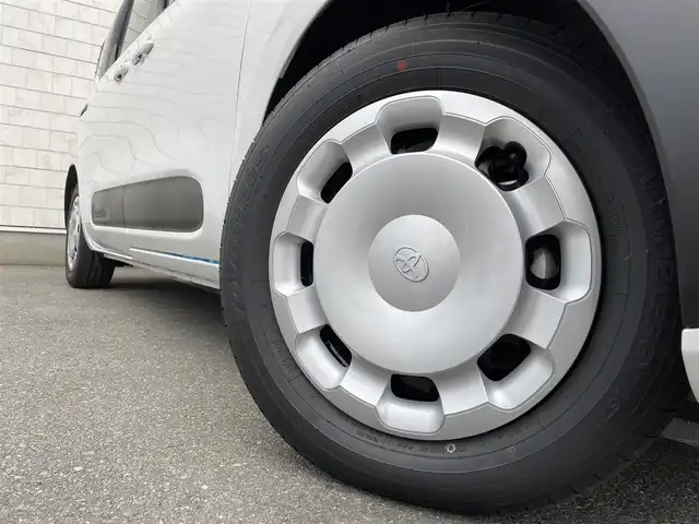 トヨタ シエンタ ハイブリッド G 福岡県 2025(令7)年 0.1万km未満 プラチナホワイトパールマイカ 登録済未使用車純正ディスプレイオーディオ（ミラキャスト）全方位モニタートヨタセーフティセンスコーナーセンサー両側パワスラレーダークルーズコントロールETCUSB１００Vコンセント純正スマートキー純正フロアマット純正アルミホイールスマートキー