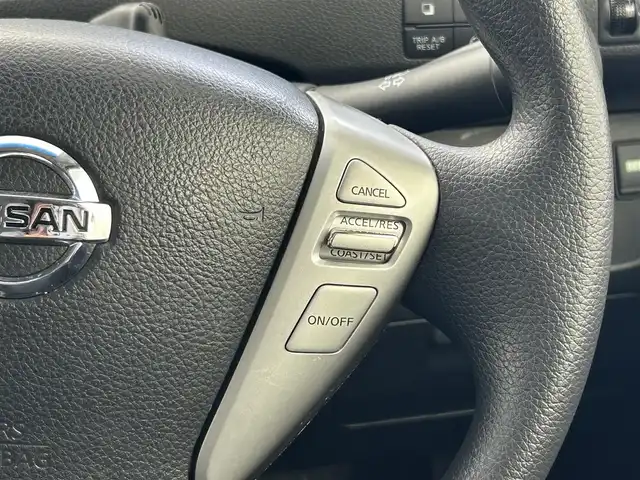 日産 セレナ 20X S HV Aセーフティ 群馬県 2014(平26)年 9.3万km ブリリアントホワイトパール フリップダウンモニター　純正７インチナビ　アラウンドビューモニター　エマージェンシーブレーキ　片側パワースライドドア　クルーズコントロール　ステアリングリモコン　ETC　スマートキー　禁煙車