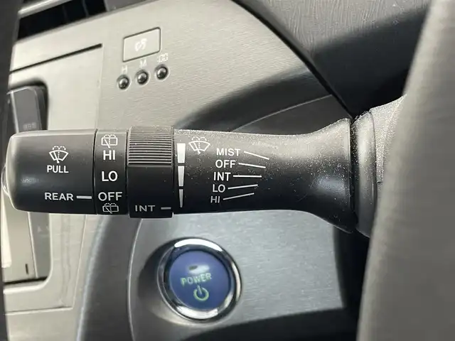 トヨタ プリウス S 埼玉県 2012(平24)年 3.7万km シルバーM 純正ナビ バックカメラ ビルトインETC キセノンヘッドライト 地デジフルセグTV オートライト 前方ドライブレコーダー Bluetooth DVD再生 純正アルミホイール 純正フロアマット