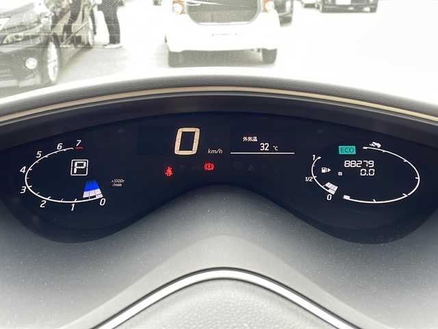 日産 セレナ ハイウェイS S HV Aセーフ 山口県 2015(平27)年 8.9万km ダイヤモンドブラック (株)IDOMが運営する【じしゃロン宇部店】の自社ローン専用車両になります。こちらは現金またはオートローンご利用時の価格です。自社ローンご希望の方は別途その旨お申付け下さい。/Ｂｌｕｅｔｏｏｔｈ接続/全周囲カメラ/純正ナビ/フルセグＴＶ/両側パワースライド/フリップダウンモニター/クルーズコントロール/スマートキー/ＥＴＣ/ＬＥＤヘッドライト