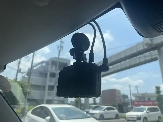 スズキ ワゴンＲ スマイル HYBRID X 長崎県 2023(令5)年 1.1万km インディゴブルーメタリック/ホワイト2トーン ワンオーナー/セーフティサポート/・デュアルカメラブレーキサポート/・誤発進抑制機能/・後退時ブレーキサポート/・後方誤発進抑制機能/・車線逸脱警報機能/・ふらつき警報機能/・先行車発進お知らせ機能/・ハイビームアシスト/純正メモリーナビ/　・フルセグテレビ/　・Bluetooth/   ・ipod/   ・smartphoneLink/   ・CD/全方位モニター/ビルトインETC/社外前後ドライブレコーダー/純正フロント&サイド&リアアンダーガーニッシュ/両側パワースライドドア/純正LEDオートヘッドライト/スマートキー/運転席シートヒーター/リアクリアランスソナー/保証書/取扱説明書
