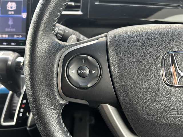 ホンダ ステップワゴン スパーダ 愛媛県 2017(平29)年 6.4万km 黒 純正SDナビ/Bluetooth/USB/HDMI/ワンセグTV/クルーズコントロール/バックカメラ/ETC/純正フロアマット/純正16インチAW/LEDヘッドライト/両側パワスラ/パドルシフト/ETC/アイドリングストップ/横滑り防止機能/カーテンエアバック/プッシュスタート/パワーステアリング/パワーウインドウ