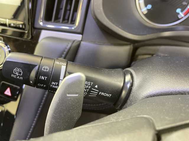 三菱 デリカＤ：５ アーバンギア G 道央・札幌 2019(平31)年 4.8万km ウォームホワイトパール ディーラー10インチナビ/（CD/DVD/BT/フルセグTV）/フリップダウンモニター/全方位カメラ/両側パワースライドドア/レーンキーピングサポート/レーダークルーズコントロール/ETC/LEDヘッドライト/AUTOライト/スマートキー/スペアキー