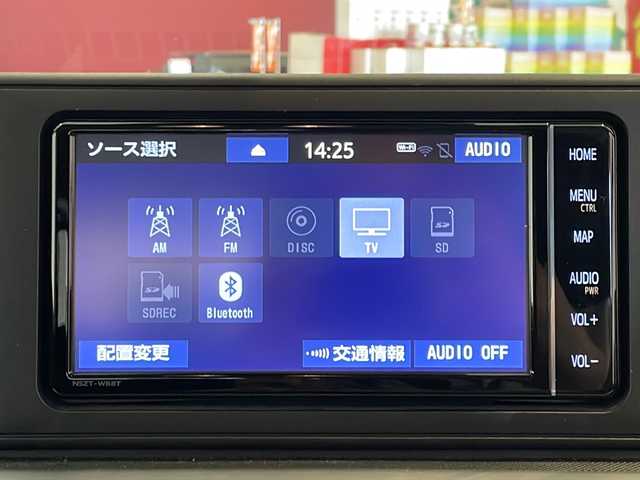 トヨタ ライズ Z 福井県 2021(令3)年 4.1万km ブラックマイカメタリック/シャイニングホワイトパール ワンオーナー/純正7インチSDナビ/フルセグTV/BT/CD/DVD/SD/パノラミックビューモニター/スマートアシスト/・衝突警報機能/・突回避支援ブレーキ機能/・標識認識機能/・先行車発進お知らせ機能/・全車速追従機能付アダプティブクルーズコントロール(停止保持機能あり)/・レーンキープコントロール/・車線逸脱警報機能／車線逸脱抑制制御機能/・ふらつき警報/・路側逸脱警報/・ブラインドスポットモニター/・オートハイビーム/・アダプティブドライビングビーム/・サイドビューランプ/・ブレーキ制御付誤発進抑制機能（前方・後方）/・コーナーセンサー（接近お知らせ表示付）/・リヤクロストラフィックアラート/ETC/前後ドライブレコーダー/シートヒーター/LEDスピードメーター/オートライト/LEDヘッドライト/LEDフロントシーケンシャルターンランプ/純正17インチアルミホイール/MTモード付AT/革巻きステアリング/ステアリングスイッチ