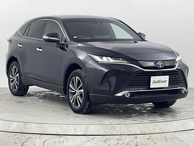 トヨタ ハリアー ハイブリッド G 熊本県 2023(令5)年 4.2万km プレシャスブラックパール トヨタセーフティセンス/　　・プリクラッシュセーフティ/　　・レーンディバーチャーアラート/　　・レーントレーシングアシスト/　　・レーダークルーズコントロール/　　・オートマチックハイビーム/置くだけ充電/デジタルインナーミラー/純正12.3型ナビ/　　・CD/DVD/BT/フルセグ/バックカメラ/ビルトインETC2.0/革巻きステアリング/ステアリングリモコン/ハーフレザーシート/パワーシート（D席）/パワーバックドア/純正LEDヘッドライト/フォグランプ/純正18インチアルミホイール