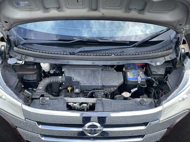 日産 デイズ ハイウェイスターG 岩手県 2014(平26)年 3.6万km モカブラウンP 純正メモリーナビ/AM/FM/CD/DVD/Bluetooth/フルセグTV/バックカメラ/アラウンドビューモニター/衝突被害軽減ブレーキ/横滑り防止装置/アイドリングストップ/パワーシート/シートヒーター/オートライト/LEDヘッドライト/フォグランプ/スマートキー/プッシュスタート/電動格納ミラー/社外15インチAW/純正フロアマット/純正ドアバイザー/保証書/ディスプレイ付きルームミラー/エンジンスターター