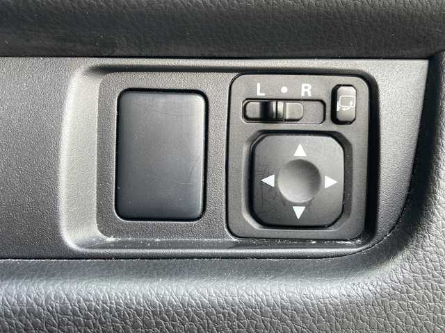 日産 デイズ ハイウェイスターG 岩手県 2014(平26)年 3.6万km モカブラウンP 純正メモリーナビ/AM/FM/CD/DVD/Bluetooth/フルセグTV/バックカメラ/アラウンドビューモニター/衝突被害軽減ブレーキ/横滑り防止装置/アイドリングストップ/パワーシート/シートヒーター/オートライト/LEDヘッドライト/フォグランプ/スマートキー/プッシュスタート/電動格納ミラー/社外15インチAW/純正フロアマット/純正ドアバイザー/保証書/ディスプレイ付きルームミラー/エンジンスターター