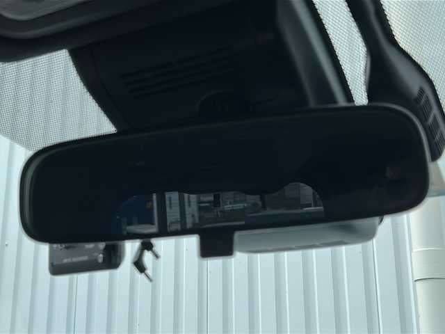 トヨタ ヴォクシー ハイブリッド ZS 煌Ⅱ 三重県 2020(令2)年 2.5万km ブラック 純正10型ナビ /バックカメラ /両側パワースライドドア/ビルトインETC2.0 /GPSレーダー探知機(TZ-R203L) /スペアキー /前席シートヒーター /コーナーセンサー /前後ドライブレコーダー/クルーズコントロール/レーンキープアシスト/衝突軽減ブレーキ/LEDヘッドライト/オートハイビーム /オートライト/革巻きステアリング/ステアリングスイッチ/リヤサンシェード/純正フロアマット /禁煙車