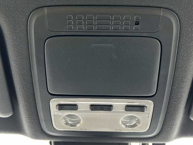 トヨタ ヴォクシー ハイブリッド ZS 煌Ⅱ 三重県 2020(令2)年 2.5万km ブラック 純正10型ナビ /バックカメラ /両側パワースライドドア/ビルトインETC2.0 /GPSレーダー探知機(TZ-R203L) /スペアキー /前席シートヒーター /コーナーセンサー /前後ドライブレコーダー/クルーズコントロール/レーンキープアシスト/衝突軽減ブレーキ/LEDヘッドライト/オートハイビーム /オートライト/革巻きステアリング/ステアリングスイッチ/リヤサンシェード/純正フロアマット /禁煙車