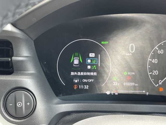 ホンダ ヴェゼル ハイブリッド e:HEV X HuNTパッケージ 愛知県 2024(令6)年 1.1万km プラチナホワイトパール 純正9型ナビ/レーダークルーズコントロール/バックカメラ/コーナーセンサー/純正アルミホイール/ルーフレール/LEDヘッドライト/パドルシフト/オートマチックハイビーム/ETC/衝突軽減システム/フルセグ/CD DVD/Bluetooth/ステアリングスイッチ/スマートキー