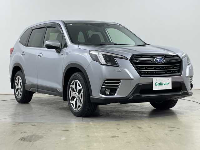 スバル フォレスター ハイブリッド ツーリング 道央・札幌 2024(令6)年 0.9万km アイスシルバーメタリック ・４WD /ハイブリット/アイサイト/・衝突被害軽減ブレーキ/・レーダークルーズコントロール/・純正ディーラーOPナビ/・DVD.CD.SD.フルセグ.Bluetooth/・バック/サイド/フロントカメラ/・前後ナビ連動ドライブレコーダー/・ハーフレザーシート/パワーシート/・シートビーター/パドルシフト/・デジタルインナーミラー/・LEDライト/オートライト/・スマートキーX2