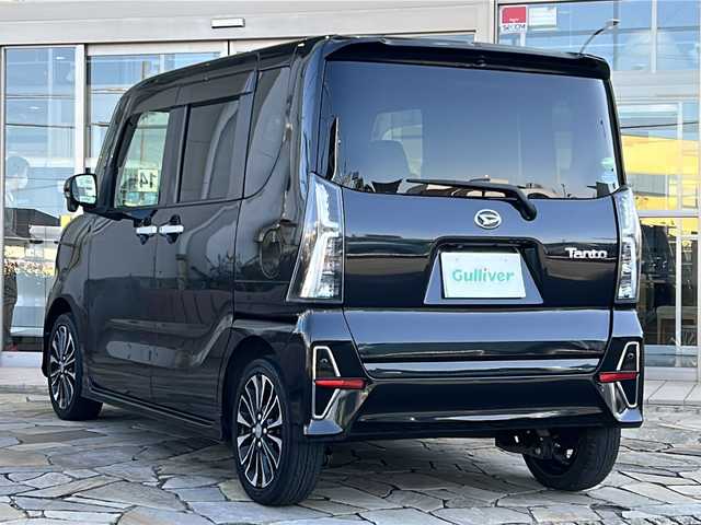ダイハツ タント カスタム RS 静岡県 2019(令1)年 5.5万km ブラックマイカメタリック 【安全装備】/スマートアシスト/衝突回避・軽減ブレーキ機能 /（車速約4km/hから80km/h間時警報アラーム喚起作動/（前車相対速度約30km/h未満時衝突回避機能作動）/（前車相対速度約30km/hから80km/h時衝突軽減ブレーキ作動）/（対歩行者：車速約30km/h未満時回避機能作動、50km/h未満時軽減機能作動）/オートハイビーム（作動車速：約25km/h以上時）/誤発進抑制機能（障害物検知範囲前方4m以内・後方3m以内）/車線逸脱警報＆逸脱抑制制御（作動車速：約60km/h以上時）/先行車発進お知らせ機能/進入禁止標識認識機能/【主要装備】/純正ナビ　/フルセグテレビ　/アラウンドビューモニター　/ＥＴＣ　/両側パワースライドドア　/前席シートヒーター　/ハーフレザーシート　/スマートキー　/プッシュスタート　/ＬＥＤ　/後席モニター　/アイドリングストップ