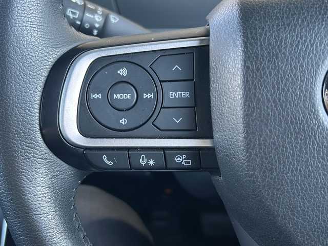 ダイハツ タント カスタム RS 静岡県 2019(令1)年 5.5万km ブラックマイカメタリック 【安全装備】/スマートアシスト/衝突回避・軽減ブレーキ機能 /（車速約4km/hから80km/h間時警報アラーム喚起作動/（前車相対速度約30km/h未満時衝突回避機能作動）/（前車相対速度約30km/hから80km/h時衝突軽減ブレーキ作動）/（対歩行者：車速約30km/h未満時回避機能作動、50km/h未満時軽減機能作動）/オートハイビーム（作動車速：約25km/h以上時）/誤発進抑制機能（障害物検知範囲前方4m以内・後方3m以内）/車線逸脱警報＆逸脱抑制制御（作動車速：約60km/h以上時）/先行車発進お知らせ機能/進入禁止標識認識機能/【主要装備】/純正ナビ　/フルセグテレビ　/アラウンドビューモニター　/ＥＴＣ　/両側パワースライドドア　/前席シートヒーター　/ハーフレザーシート　/スマートキー　/プッシュスタート　/ＬＥＤ　/後席モニター　/アイドリングストップ