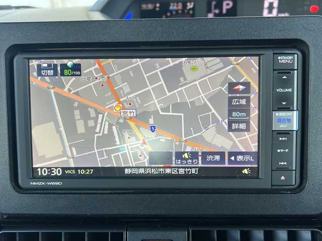ダイハツ タント カスタム RS 静岡県 2019(令1)年 5.5万km ブラックマイカメタリック 【安全装備】/スマートアシスト/衝突回避・軽減ブレーキ機能 /（車速約4km/hから80km/h間時警報アラーム喚起作動/（前車相対速度約30km/h未満時衝突回避機能作動）/（前車相対速度約30km/hから80km/h時衝突軽減ブレーキ作動）/（対歩行者：車速約30km/h未満時回避機能作動、50km/h未満時軽減機能作動）/オートハイビーム（作動車速：約25km/h以上時）/誤発進抑制機能（障害物検知範囲前方4m以内・後方3m以内）/車線逸脱警報＆逸脱抑制制御（作動車速：約60km/h以上時）/先行車発進お知らせ機能/進入禁止標識認識機能/【主要装備】/純正ナビ　/フルセグテレビ　/アラウンドビューモニター　/ＥＴＣ　/両側パワースライドドア　/前席シートヒーター　/ハーフレザーシート　/スマートキー　/プッシュスタート　/ＬＥＤ　/後席モニター　/アイドリングストップ