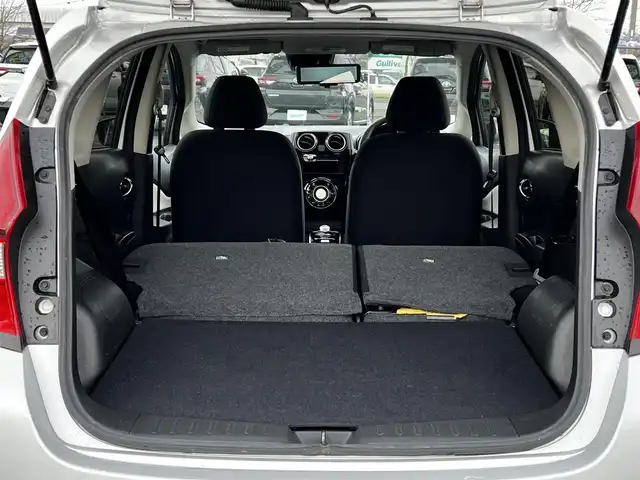 日産 ノート e－パワー B FOUR 道央・札幌 2020(令2)年 2.5万km ブリリアントシルバー ４WD/ワンオーナー/社外オーディオ/AM/FM/CD/衝突被害軽減ブレーキ/レーンキープアシスト/クリアランスソナー/バックカメラ/サイドカメラ/フロントカメラ/全方位カメラ/アラウンドビューモニター/ETC/DRIVEMODE/デジタルインナーミラー/アイドリングストップ/プッシュスタート/ハロゲンヘッドライト/オートライト/フォグランプ/ヘッドライトレベライザー/電動格納ミラー/ウィンカーミラー/社外フロアマット