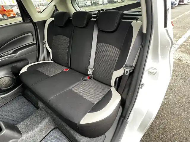 日産 ノート e－パワー B FOUR 道央・札幌 2020(令2)年 2.5万km ブリリアントシルバー ４WD/ワンオーナー/社外オーディオ/AM/FM/CD/衝突被害軽減ブレーキ/レーンキープアシスト/クリアランスソナー/バックカメラ/サイドカメラ/フロントカメラ/全方位カメラ/アラウンドビューモニター/ETC/DRIVEMODE/デジタルインナーミラー/アイドリングストップ/プッシュスタート/ハロゲンヘッドライト/オートライト/フォグランプ/ヘッドライトレベライザー/電動格納ミラー/ウィンカーミラー/社外フロアマット