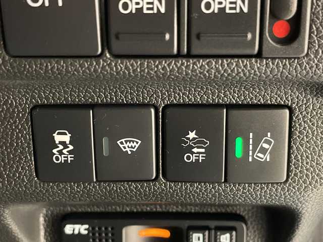 ホンダ フリード ハイブリット G ホンダセンシング 愛知県 2019(令1)年 1.9万km ブルーホライゾンM 純正10型ナビ/フリップダウンモニター/両側パワースライドドア/レーダークルーズコントロール/フルセグ/CD DVD/Bluetooth/バックカメラ/純正アルミホイール/ETC/LEDヘッドライト/レーンキープアシスト/オートマチックハイビーム/ドライブレコーダー/衝突軽減システム/フルセグ/CD DVD/Bluetooth/ステアリングスイッチ/スマートキー/プッシュスタート