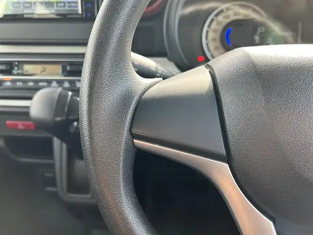 スズキ スペーシア HYBRID G 福岡県 2023(令5)年 3.2万km シフォンアイボリーM ETC/Bluetooth接続/エンジンスタートボタン/スマートキー/車外バックカメラ/後方コーナーセンサー/オートライト/盗難防止装置/レーンキープアシスト/横滑り防止装置