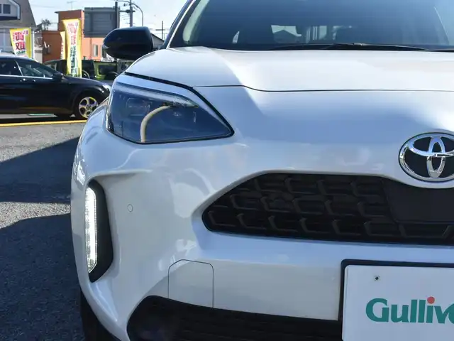 トヨタ ヤリスクロス Z 神奈川県 2023(令5)年 1.5万km ブラックマイカ/プラチナホワイトパールマイカ ワンオーナー/ツートンカラー/ハンズフリーパワーバックドア/セーフティセンス（衝突回避支援パッケージ）/：先行車発進告知機能/：セカンダリーコリジョンブレーキ/：パーキングサポートブレーキ（前後方静止物）/フルLEDヘッドライト/：フルLEDターンランプ/：ステアリングヒーター/オートエアコン（ナノイーX）/8インチディスプレイオーディオ/：ナビゲーション/：Bluetoothオーディオ/：バックカメラ/純正18インチアルミホイール/ドライブレコーダー付自動防眩インナーミラー/タイプC充電用端子/ビルトインETC2.0/純正フロアマット/：ドアバイザー/ーーーーーーーーーーーーーーーーーーーーーーーーーー/保証書/取扱説明書/ナビ取説/スペアスマートキー×1本