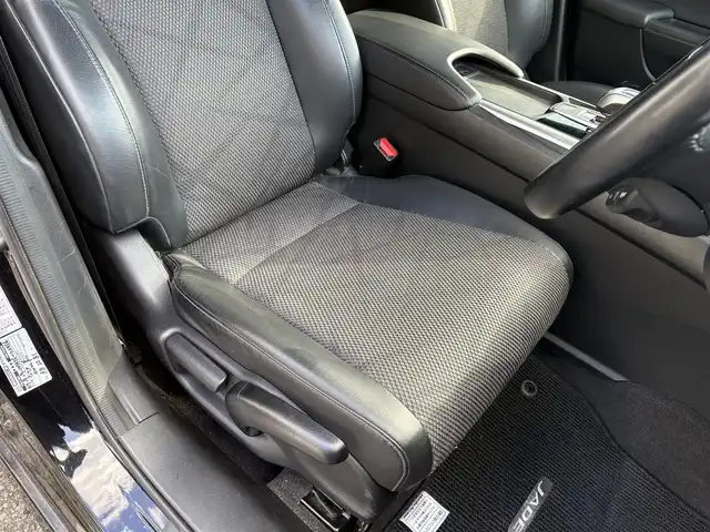 ホンダ ジェイド ハイブリッド X 高知県 2015(平27)年 11.1万km クリスタルブラックパール (株)IDOMが運営する【じしゃロン高知店】の自社ローン対象車両になります。こちらは現金ご利用時の価格です。自社ローンご希望の方は別途その旨お申付け下さい。/純正ナビ　バックカメラ　ホンダセンシング　スマートキー　ハーフレザーシート　クルーズコントロール　ハーフレザーシート　フロアマット　ドアバイザー