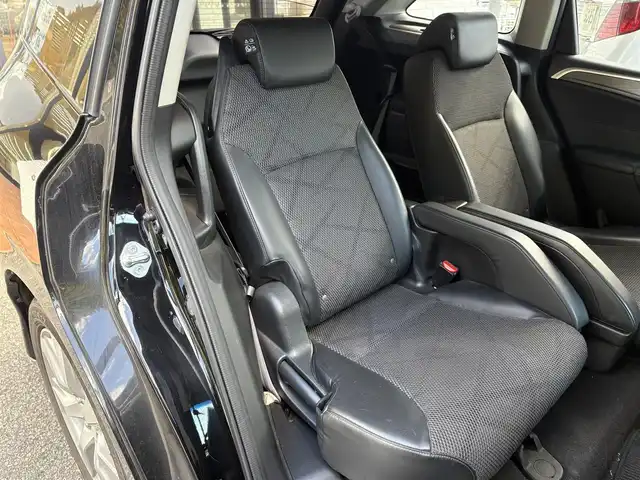 ホンダ ジェイド ハイブリッド X 高知県 2015(平27)年 11.1万km クリスタルブラックパール (株)IDOMが運営する【じしゃロン高知店】の自社ローン対象車両になります。こちらは現金ご利用時の価格です。自社ローンご希望の方は別途その旨お申付け下さい。/純正ナビ　バックカメラ　ホンダセンシング　スマートキー　ハーフレザーシート　クルーズコントロール　ハーフレザーシート　フロアマット　ドアバイザー