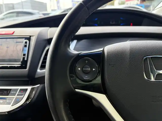 ホンダ ジェイド ハイブリッド X 高知県 2015(平27)年 11.1万km クリスタルブラックパール (株)IDOMが運営する【じしゃロン高知店】の自社ローン対象車両になります。こちらは現金ご利用時の価格です。自社ローンご希望の方は別途その旨お申付け下さい。/純正ナビ　バックカメラ　ホンダセンシング　スマートキー　ハーフレザーシート　クルーズコントロール　ハーフレザーシート　フロアマット　ドアバイザー