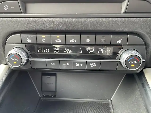 マツダ ＣＸ－５ XD エクスクルーシブモード 大阪府 2022(令4)年 3.7万km スノーフレイクホワイトパールマイカ 純正ナビ　/全方位モニター　/前後ドライブレコーダー　/ＥＴＣ　/ＢＳＭ　/ＨＵＤ　/パワーバックドア　/パドルシフト　/ターボ/レーダークルーズコントロール　/Ｄ／Ｎ席パワーシート　/シートヒーター　/ステアリングヒーター/革巻きステアリング/純正フロアマット/LEDヘッド/純正19インチAW/スペアキー/保証書