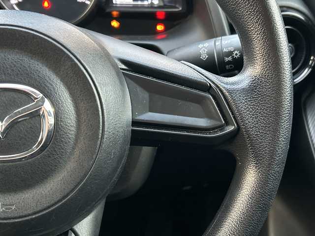 マツダ マツダ２ 15S スマートエディション 広島県 2020(令2)年 2.9万km ポリメタルグレーM 禁煙車/スマートシティブレーキサポート/車線逸脱警報/ハイビームアシスト/BSM/マツダコネクト/・ＣＤ/ＤＶＤ/フルセグ/Bluetooth/AUX/USB/３６０°ビュー・モニター/フロントパーキングセンサー（センター／コーナー）/ステアリングスイッチ/オートライト/LEDヘッドライト/シャークフィンアンテナ/スマートキー/プッシュスタート/360°ドライブレコーダー（ユピテル）/ETC/純正フロアマット