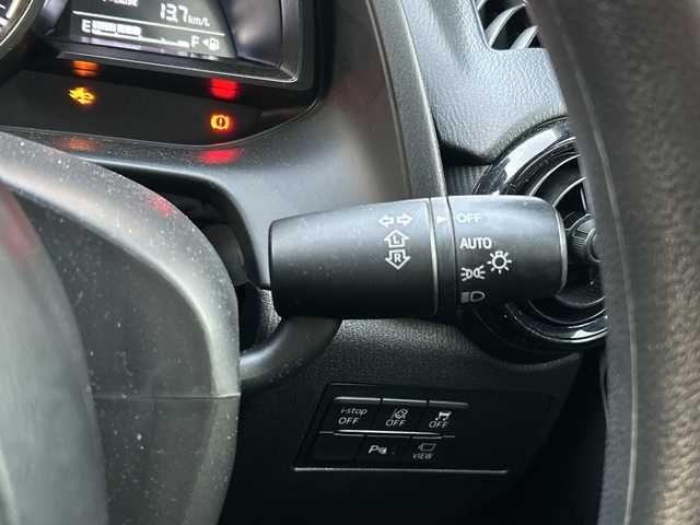 マツダ マツダ２ 15S スマートエディション 広島県 2020(令2)年 2.9万km ポリメタルグレーM 禁煙車/スマートシティブレーキサポート/車線逸脱警報/ハイビームアシスト/BSM/マツダコネクト/・ＣＤ/ＤＶＤ/フルセグ/Bluetooth/AUX/USB/３６０°ビュー・モニター/フロントパーキングセンサー（センター／コーナー）/ステアリングスイッチ/オートライト/LEDヘッドライト/シャークフィンアンテナ/スマートキー/プッシュスタート/360°ドライブレコーダー（ユピテル）/ETC/純正フロアマット